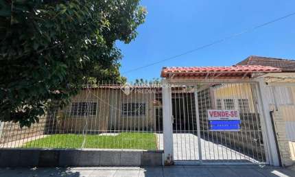 Casa com 2 quartos à venda na Rua Pero Vaz de Caminha, 459, Nossa Senhora das Graças, Canoas, 120 m2 por R$ 426.000