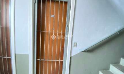 Apartamento com 2 quartos à venda na Avenida do Nazario, 5114, Olaria, Canoas, 47 m2 por R$ 99.000