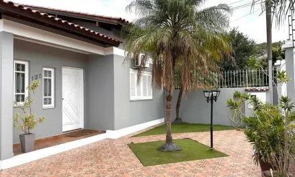 Casa com 4 quartos à venda na Rua Teófilo Otoni, 130, São Luis, Canoas, 170 m2 por R$ 689.000