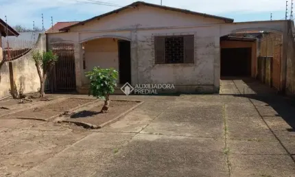 Casa com 3 quartos à venda na Rua Joaquim Nabuco, 1021, Fátima, Canoas, 104 m2 por R$ 350.000