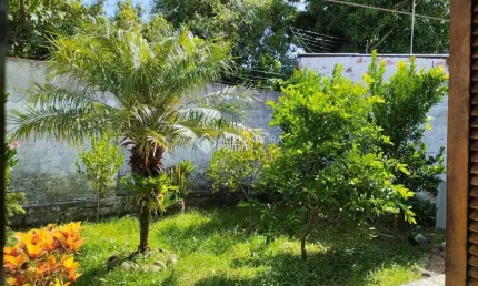 Casa com 2 quartos à venda na B Seis, 18, Guajuviras, Canoas, 100 m2 por R$ 290.000