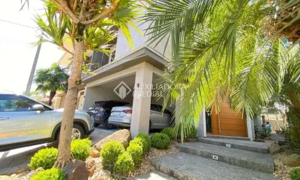 Casa em condomínio fechado com 2 quartos à venda na Avenida Farroupilha, 6900, Igara, Canoas, 200 m2 por R$ 1.589.900