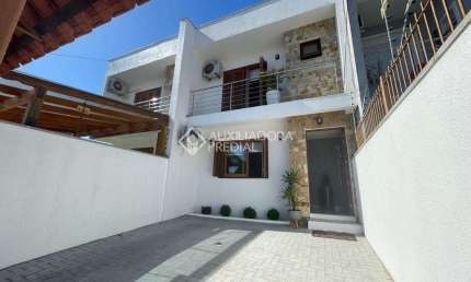 Casa com 3 quartos à venda na Rua Melton Ignácio Both, 47, São José, Canoas, 111 m2 por R$ 596.000