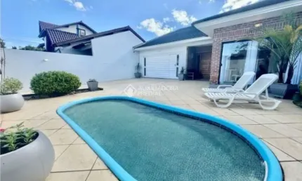 Casa com 4 quartos à venda na Rua das Angélicas, 500, Estância Velha, Canoas, 210 m2 por R$ 1.214.000