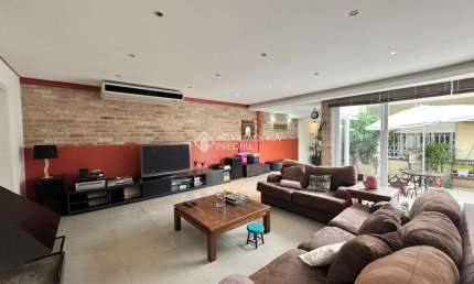 Casa com 4 quartos à venda na Rua dos Girassóis, 215, Igara, Canoas, 239 m2 por R$ 795.000