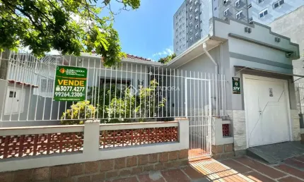 Casa com 3 quartos à venda na Rua Germânia, 137, Centro, Canoas, 132 m2 por R$ 800.000