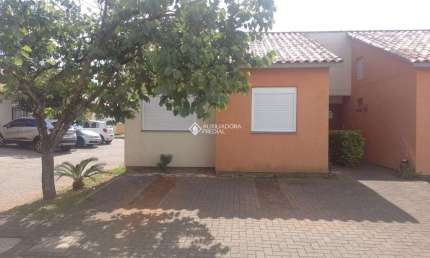 Casa em condomínio fechado com 2 quartos à venda na IRMA MARIA HILTGARDIS, 376, Olaria, Canoas, 55 m2 por R$ 380.000