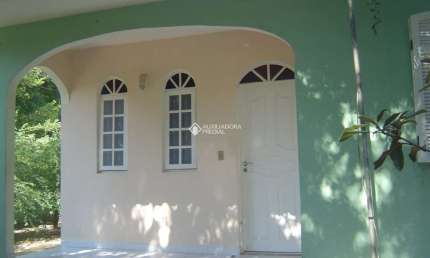 Casa com 4 quartos à venda na Servidão João Sinfronio Pereira, 72, Rio Tavares, Florianópolis, 172 m2 por R$ 1.050.000