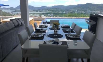 Casa com 4 quartos à venda na Rua José Francisco Dias Areias, 733, Trindade, Florianópolis, 287 m2 por R$ 4.452.000