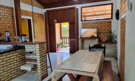 Casa com 4 quartos à venda na Rua Sargento João Machado, 214, Morro das Pedras, Florianópolis, 250 m2 por R$ 2.200.000