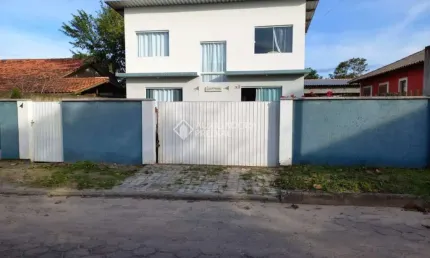Casa com 2 quartos à venda na aquífero guarani, 4, são joão do rio vermelho, florianópolis, 84 m2 por r$ 629.000
