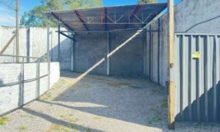 Barracão / Galpão / Depósito à venda na Rua Rafael Manoel da Silva, 84, Aririu, Palhoça, 110 m2 por R$ 650.000