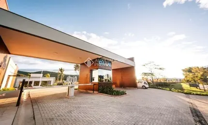 Terreno em condomínio fechado à venda na avenida deltaville, 301, beira rio, biguaçu, 150 m2 por r$ 280.000