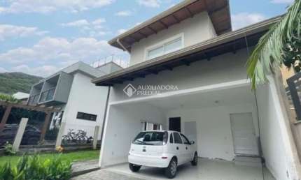 Casa com 3 quartos à venda na Servidão Correio Sul, 396, Campeche, Florianópolis, 226 m2 por R$ 1.800.000