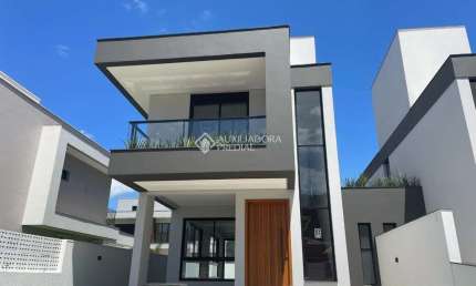 Casa com 3 quartos à venda na Rodovia Doutor Antônio Luiz Moura Gonzaga, 3157, Rio Tavares, Florianópolis, 197 m2 por R$ 1.890.000