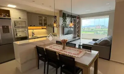 Apartamento com 3 quartos à venda na Rua Justino Adalberto Leal, 401, Centro, Biguaçu, 88 m2 por R$ 750.000