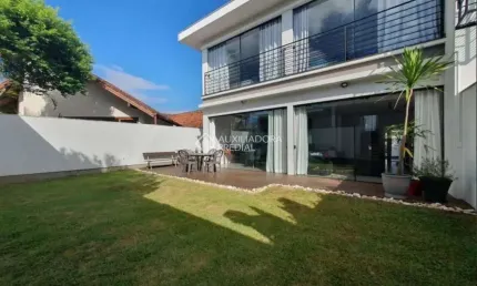 Casa com 3 quartos à venda na Rua do Beija-Flor, 77, Lagoa da Conceição, Florianópolis, 194 m2 por R$ 2.200.000