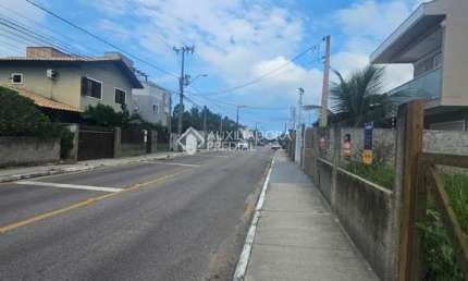 Terreno à venda na Rua Laura Duarte Prazeres, 1, Campeche, Florianópolis, 231 m2 por R$ 455.000