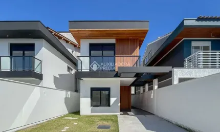 Casa com 5 quartos à venda na rua do trapiche, 350, campeche, florianópolis, 219 m2 por r$ 1.790.000