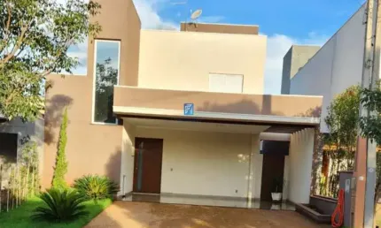 Sobrado a venda com  3 suítes no Condomínio Vila Romana 2