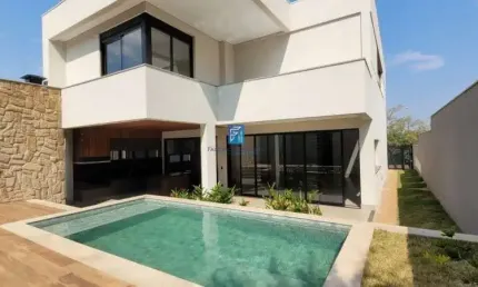 Casa à venda em Condomínio Alphaville 2 com 3 suítes