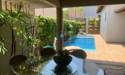 Casa Térrea à Venda - Quinta da Primavera - Praça das Flores