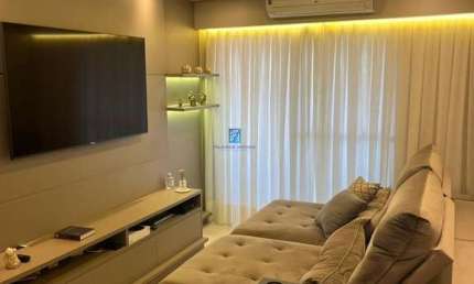 Apartamento à venda, no Ed. Upper - Quinta da Primavera