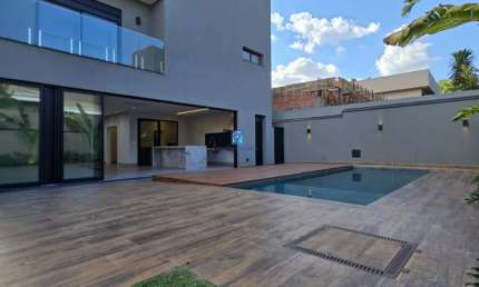 Casa Sobrado à venda Condomínio Reserva Santa Luísa