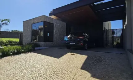 Casa Térrea à venda em Condomínio Siena - Jd. Olhos D'Agua