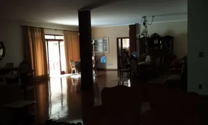 Oportunidade Casa para uso Comercial ou Residencial Av Santa Luzia.