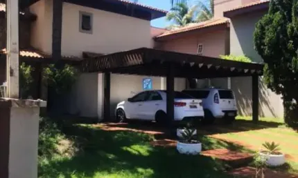 Casa em condomínio  Estação Primavera 4 dormitórios