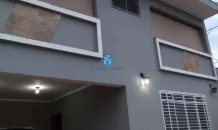 Casa na Lagoinha - Sobrado, 4 dormitórios sendo uma  1 suíte