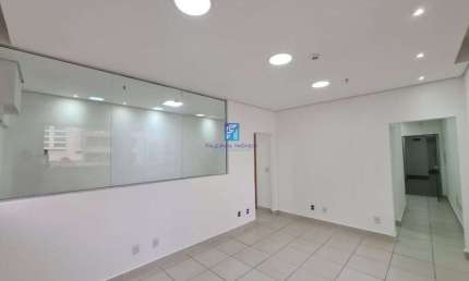Sala Comercial no Jardim Botãnico,1 vaga, próximo ao Parque Raya