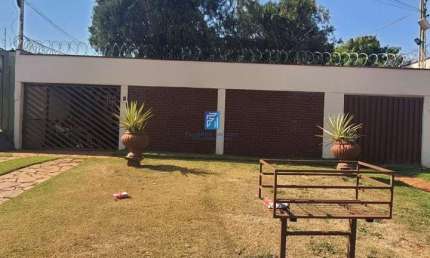 Casa residencial e comercial  a venda com 5 dormitórios no Alto da Boa Vista