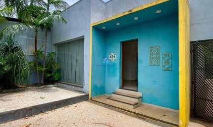 Casa Comercial no Jardim Santa Cruz do José Jacquesz