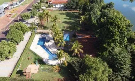 Terreno a venda com 1618 m² no Condomínio Garden Villa