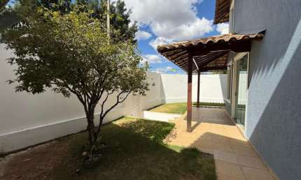 Casa com 4 quartos à venda no Castelo, Belo Horizonte 