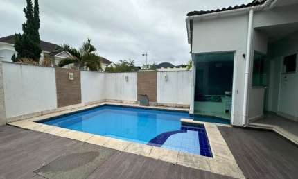 Casa com 4 quartos (all suites) para vender no Recreio dos Bandeirantes