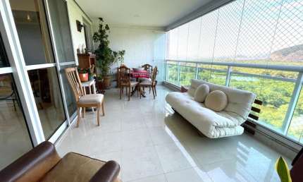 Apartamentos com 4 quartos (all suítes) para vender na Barra da Tijuca, Condomínio Península Saint Martin, 4 quartos; 4 suites; 3 vagas; localizado na Avenida dos Jacarandás da Peninsula.