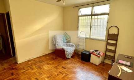 Apartamento à venda em Niterói-RJ, bairro São Lourenço: 2 quartos, 1 sala, 1 banheiro, 1 vaga de garagem - 50m² de área.