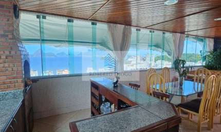 Imperdível cobertura de 3 quartos com suíte, 2 salas e 3 vagas de garagem em Icaraí, Niterói-RJ - 233 m2 de puro luxo!