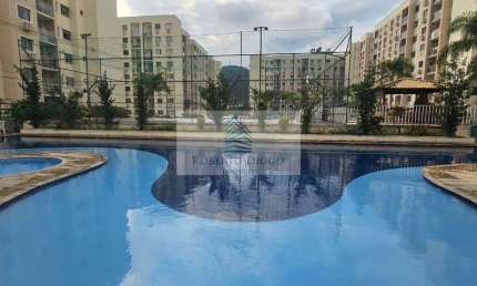 Imperdível oportunidade de investimento: Apartamento de 2 quartos na Taquara, Rio de Janeiro-RJ, com 51m² e vaga de garagem.