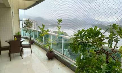 Cobertura de luxo na Barra da Tijuca: 3 quartos, 3 suítes, 1 sala, 3 vagas de garagem, 180m² - Rio de Janeiro-RJ