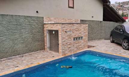 Casa com 5 quartos à venda no Centro, Lindóia 