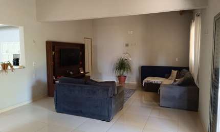 Casa com 2 quartos à venda na Rua José Ângelo Calafiori, Rubins, Socorro, 2000 m2 por R$ 300.000