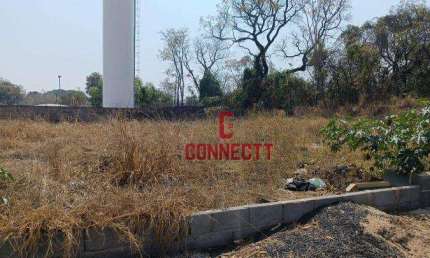 TERRENO DE 450m² EM AVENIDA  SENDO 15X30  NO PARQUE DOS LAGOS