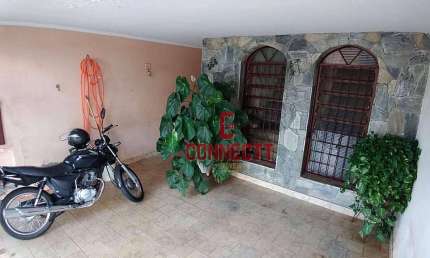 Casa com 3 quartos à venda na Rua Amapá, Sumarezinho, Ribeirão Preto