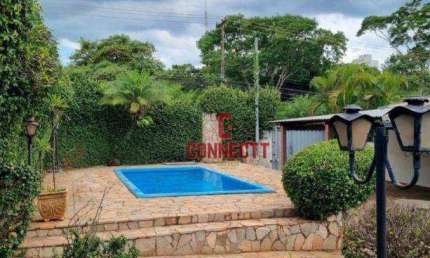 CASA DE 5 QUARTOS 8 VAGAS DE GARAGEM, 704m² DE TERRENO NO ALTO DA BOA VISTA.