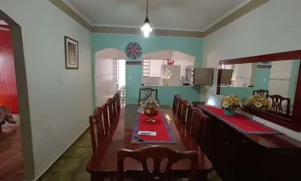 Casa de 3 quartos sendo 1 suíte  1 vaga + 1  salão   no ipiranga.