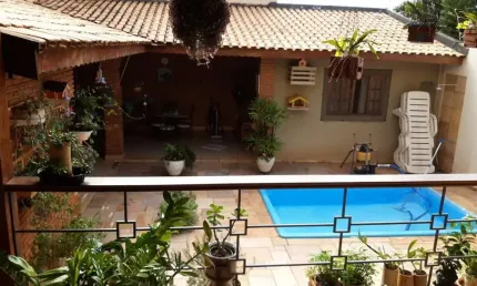 Casa sobrado com 3 dormitórios à venda, 246 m² por r$ 750.000 - parque dos bandeirantes - ribeirão